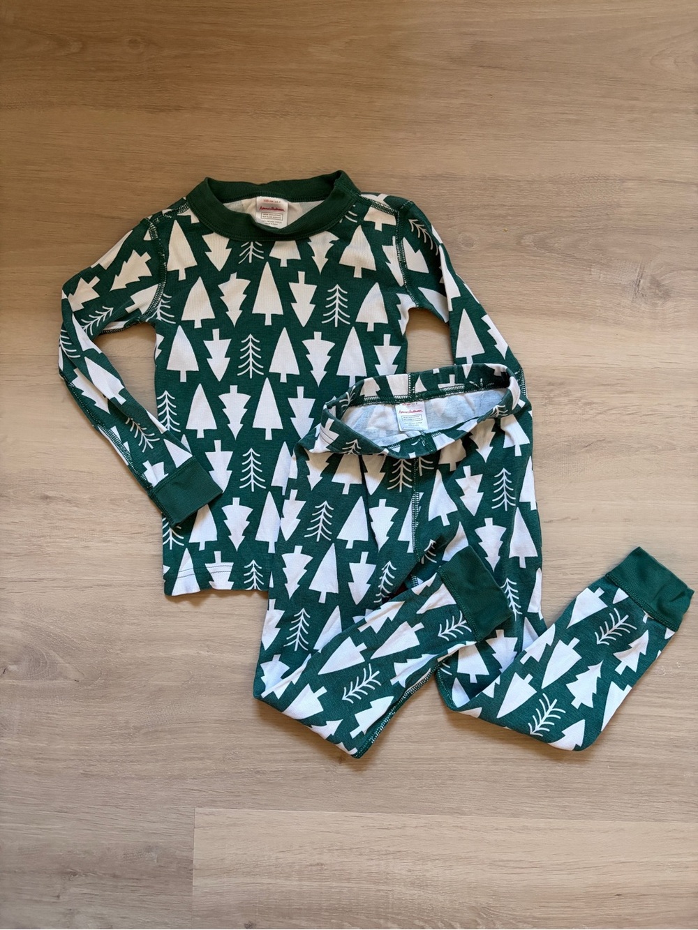 Hanna Andersson Organic Cotton Christmas Tree Pajamas Set 4